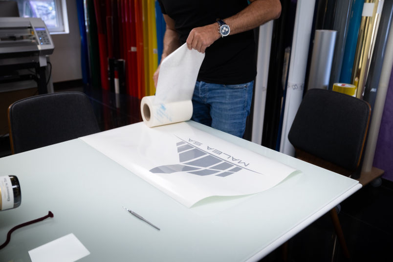 Carrosserie Regamey SA - Découpe de vinyle  et pose d'autocollants